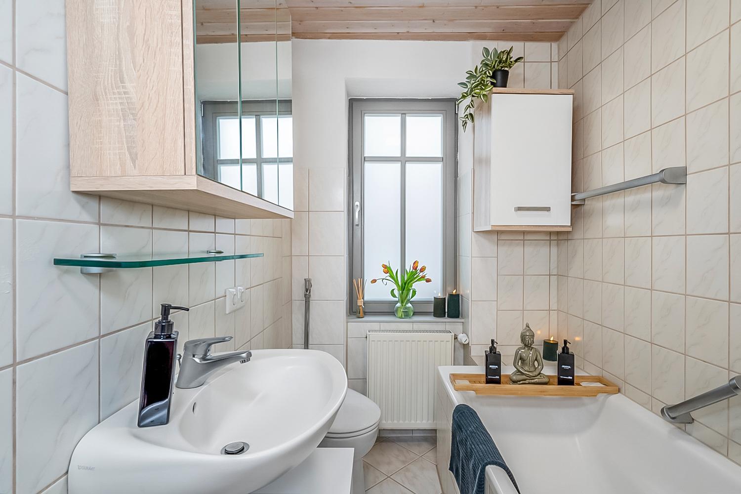 Namaste Homes - Ferienwohnung Mit Dachterrasse Bad Windsheim Esterno foto